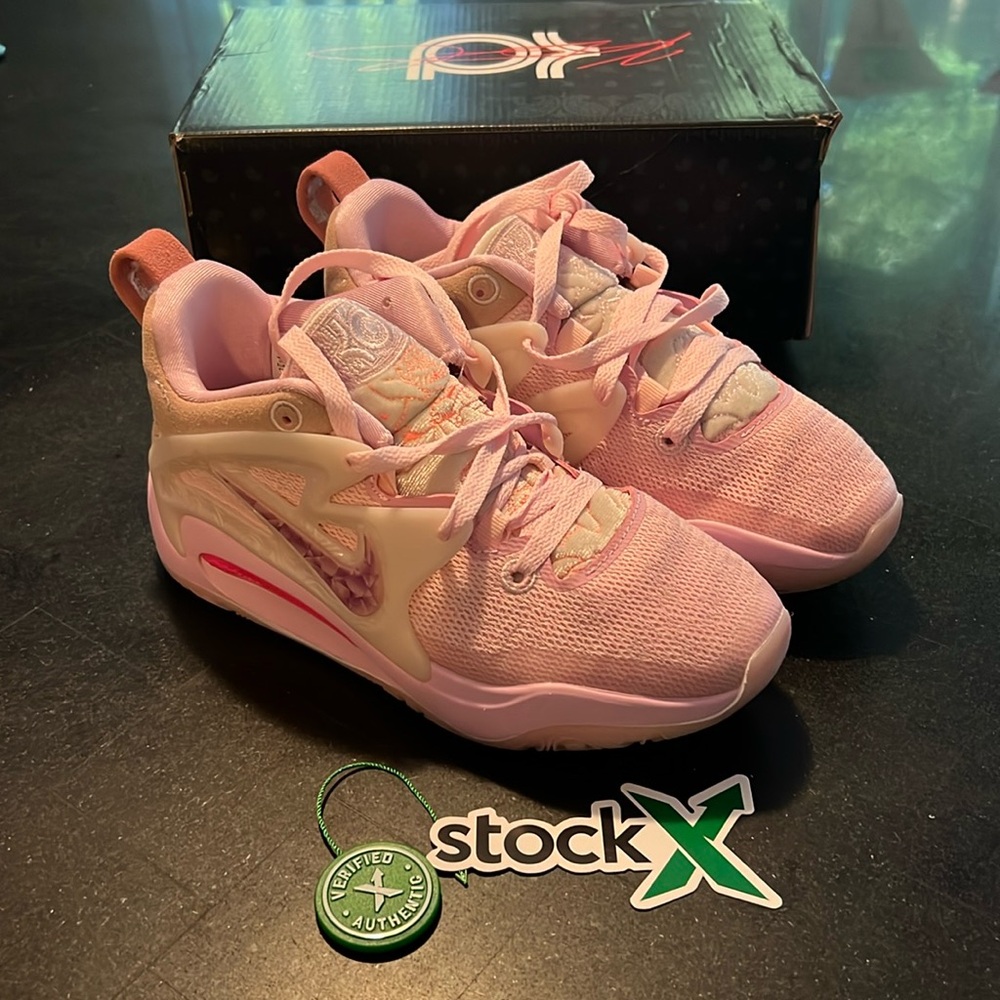 Nike KD 15 Aunt Pearl Basketball/Volleyball/Court Sneakers